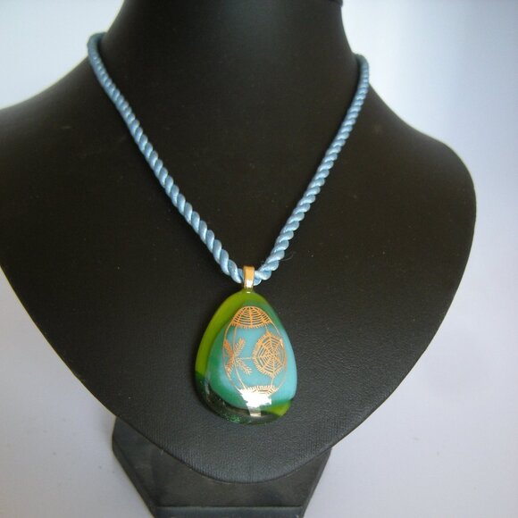 Handmade by Me Fused Glass Ukrainian Easter Egg Pendant Necklace - OOAK - Picture 2 of 3